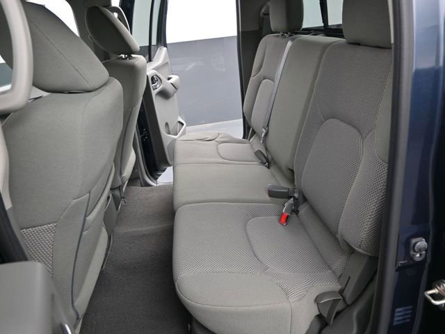Used 2019 Nissan Frontier SV image 14