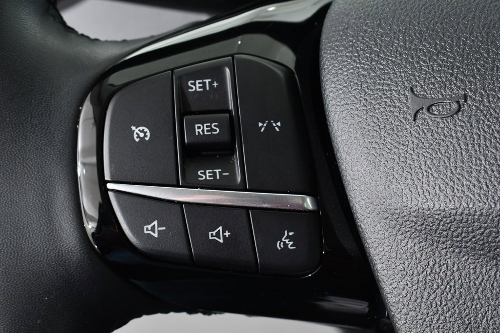 Used 2023 Ford Escape Active image 33