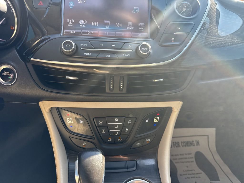 Used 2020 Buick Envision Preferred FWD image 12