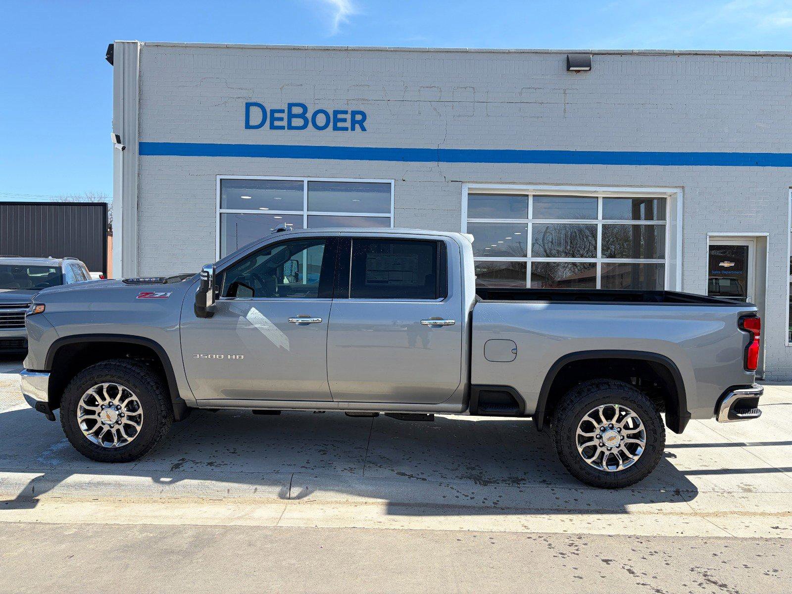 New 2026 Chevrolet Silverado 3500 LTZ image 2