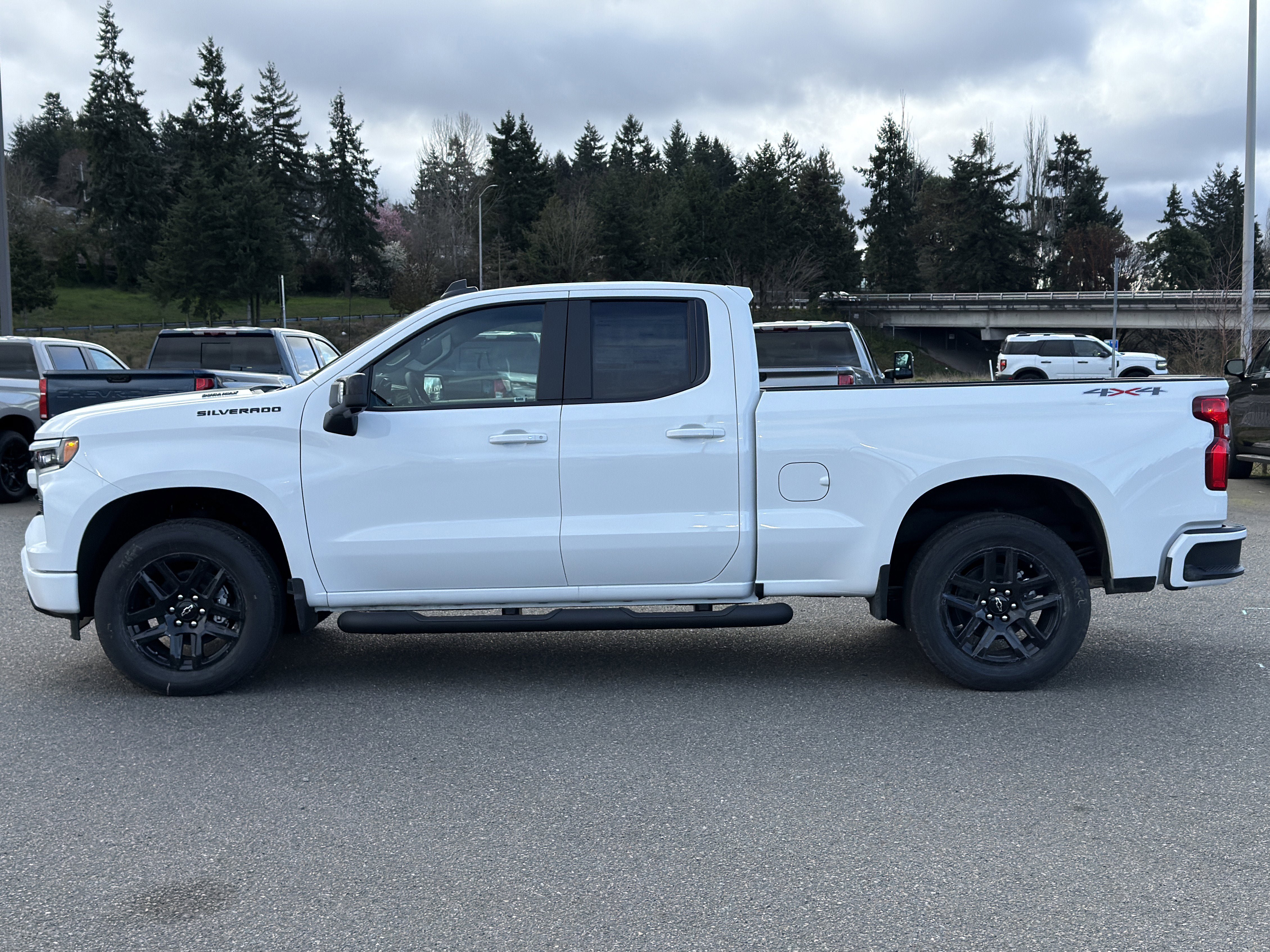 New 2026 Chevrolet Silverado 1500 RST w/ RST All Star Premium Package AWD/4WD image 2