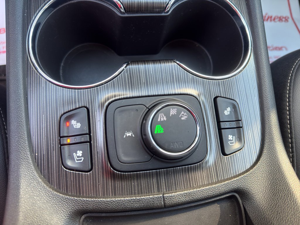 Used 2021 GMC Acadia SLT w/ Technology Package image 20