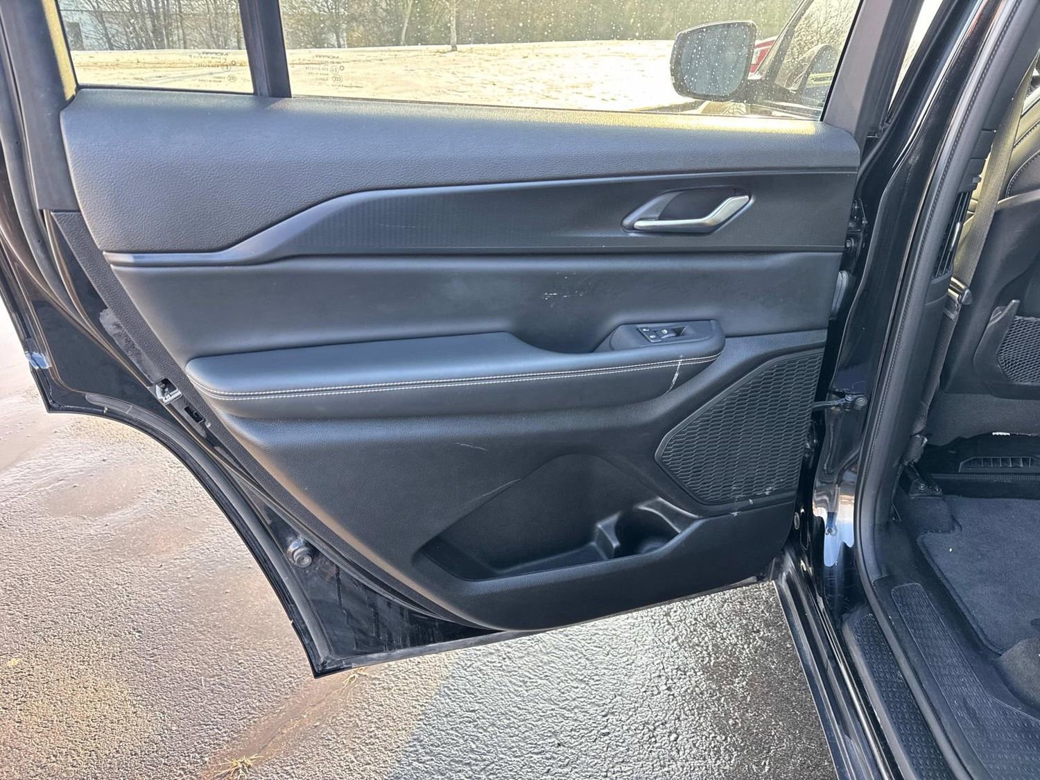 Used 2023 Jeep Grand Cherokee L Altitude image 15