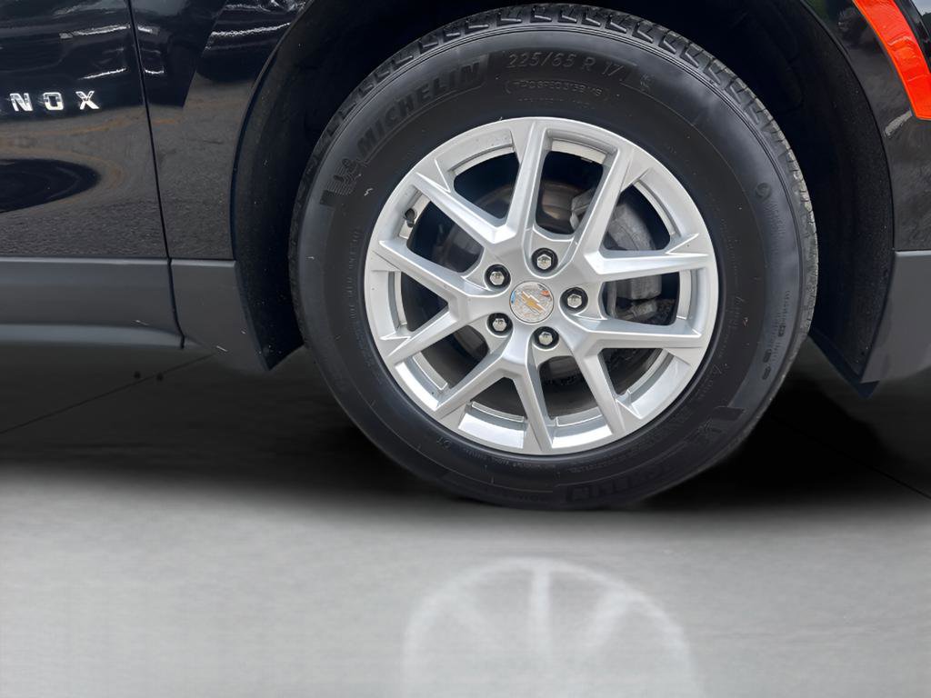 Used 2023 Chevrolet Equinox LS FWD video 2