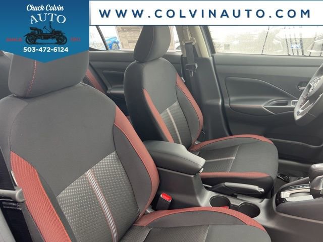 New 2025 Nissan Versa SR w/ Trunk Package image 22