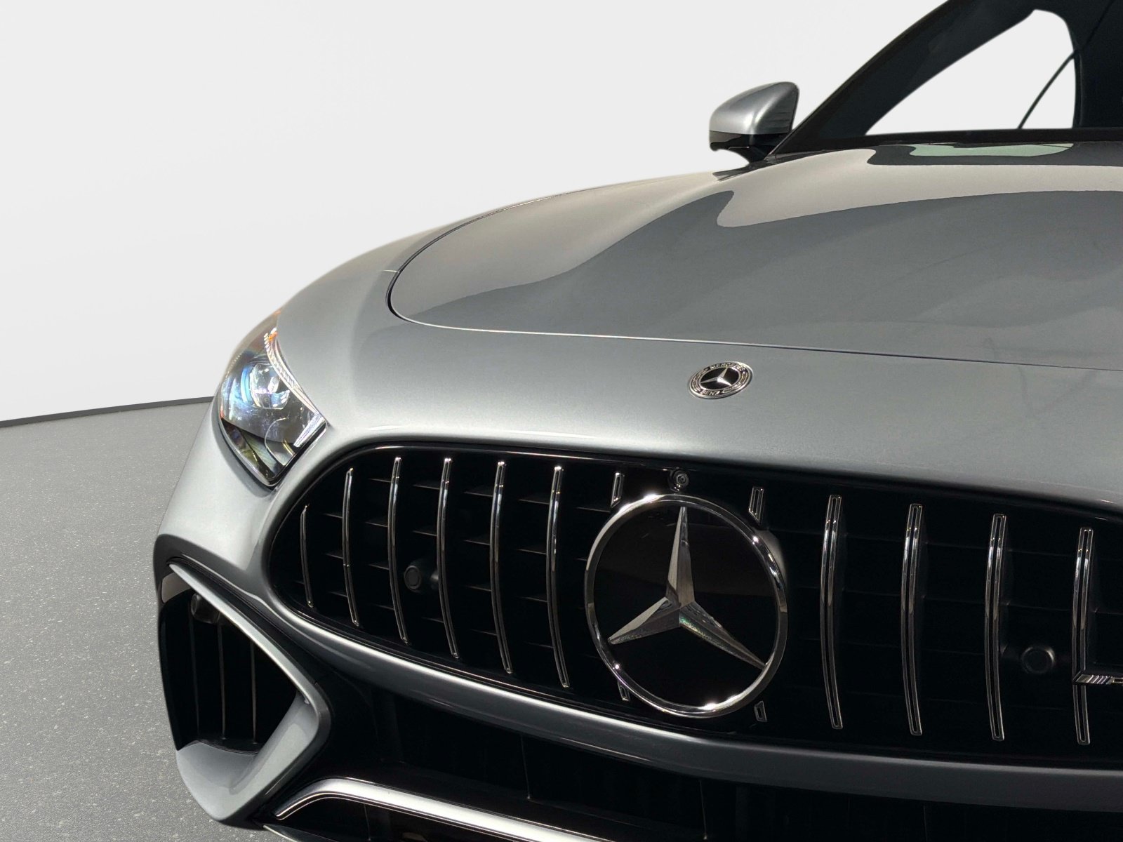 Used 2022 Mercedes-Benz SL 55 AMG 4MATIC image 11