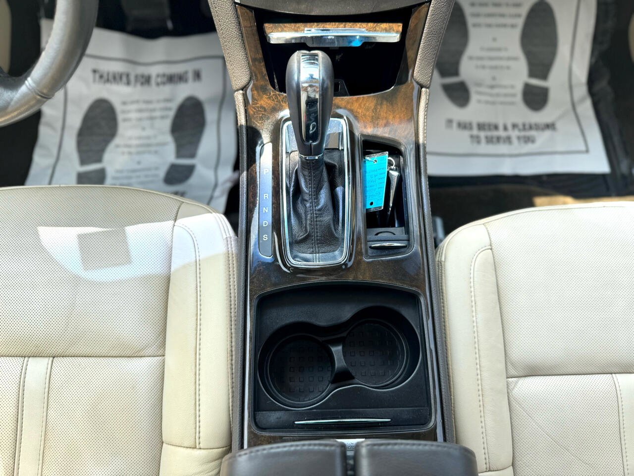 Used 2014 Lincoln MKS AWD w/ Equipment Group 101A image 37