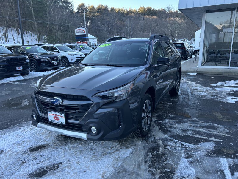 Used 2023 Subaru Outback Limited image 4