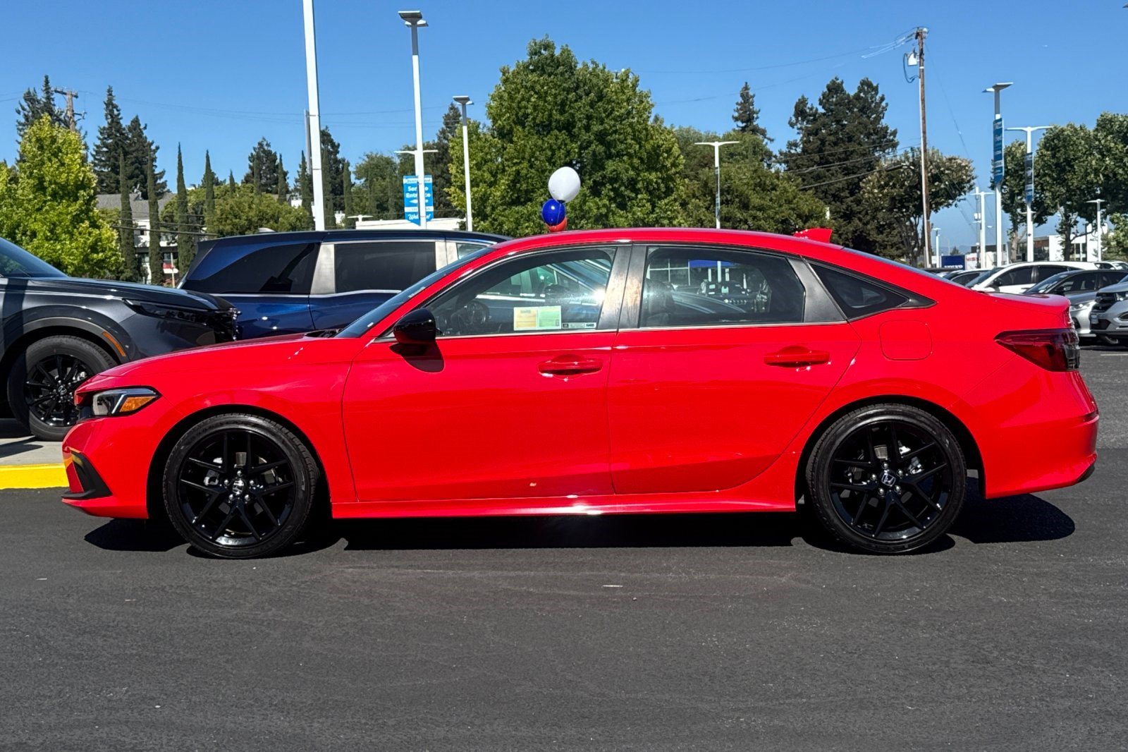 Used 2024 Honda Civic Sport image 2