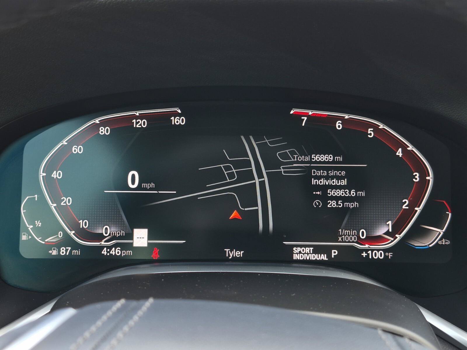 Used 2022 BMW 740i w/ Premium Package RWD image 25