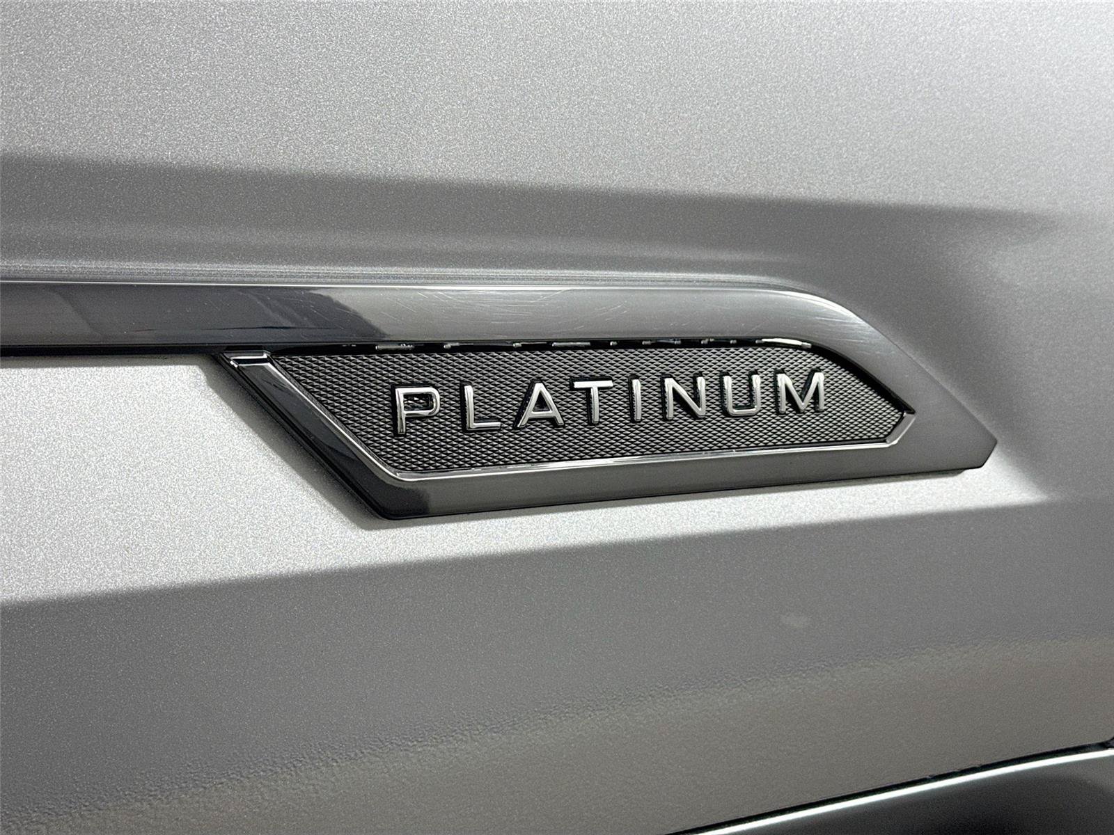 Certified 2025 Toyota Sequoia Platinum AWD/4WD image 15