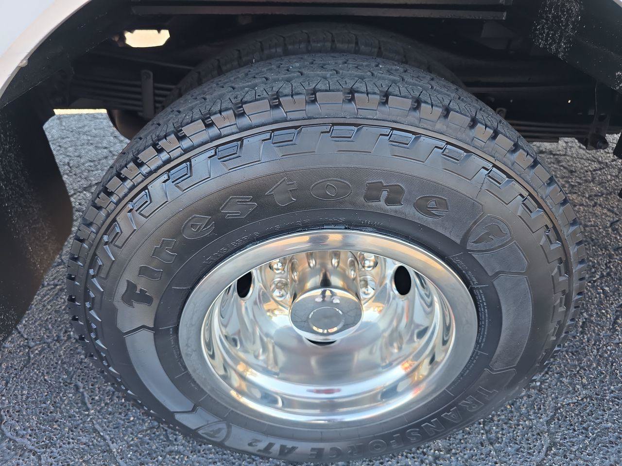 Used 2012 Chevrolet Express 3500 RWD image 17