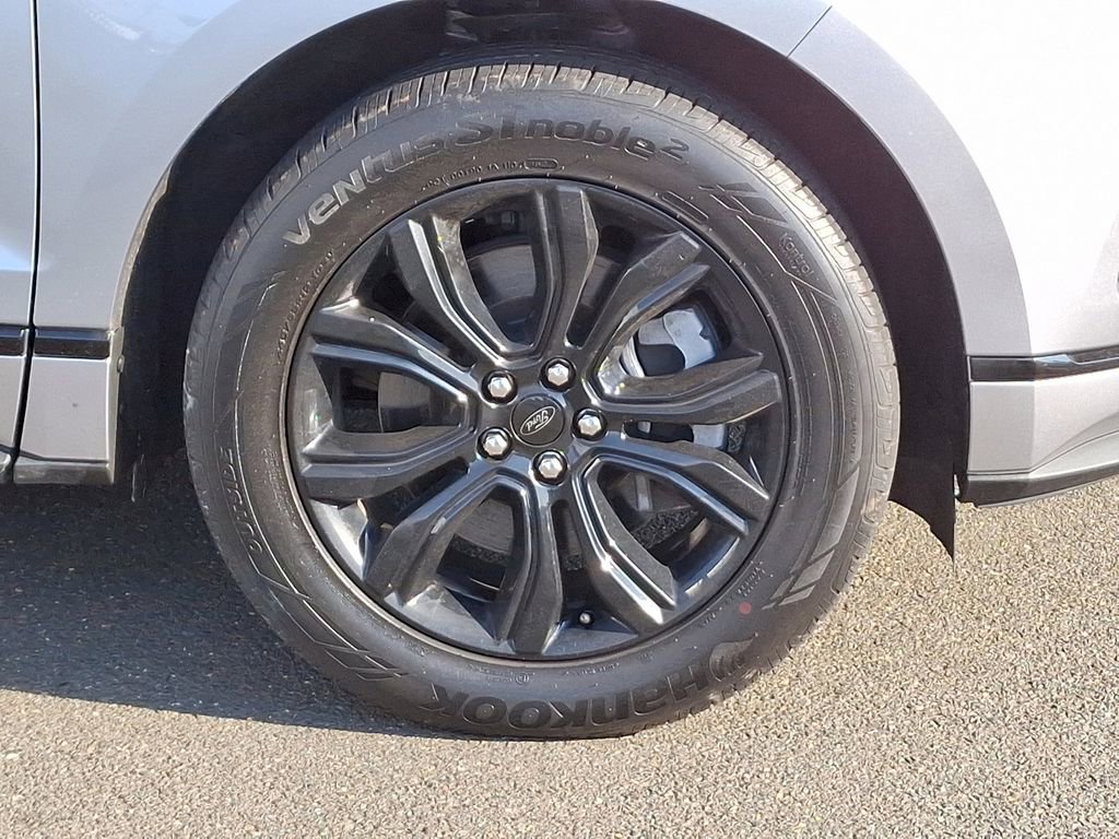Used 2022 Ford Edge SE w/ Black Appearance Package image 8