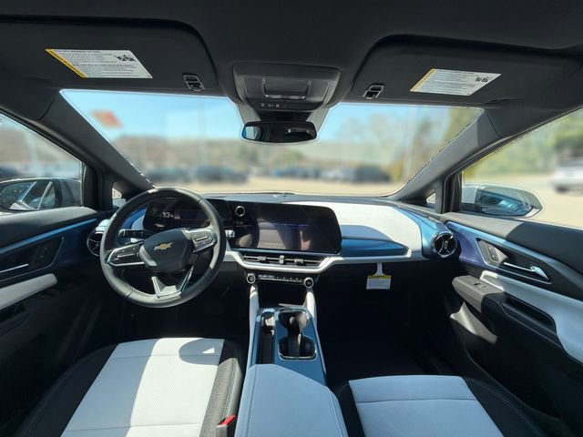New 2026 Chevrolet Equinox EV LT AWD/4WD image 26