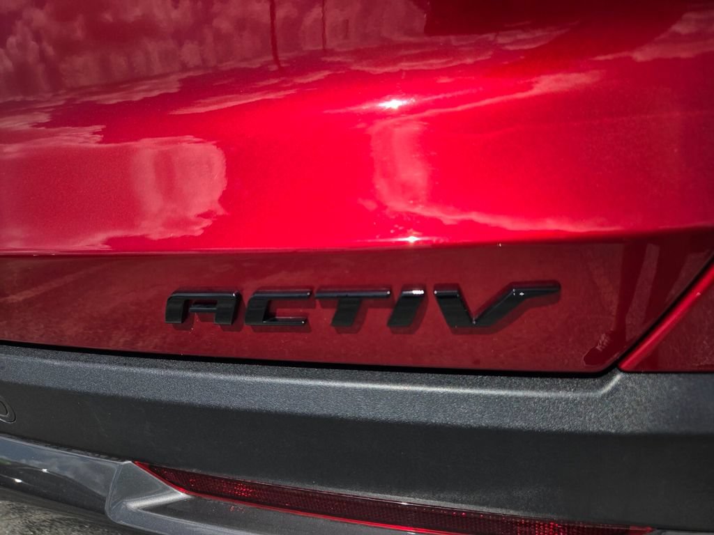 Used 2025 Chevrolet Equinox ACTIV FWD image 13