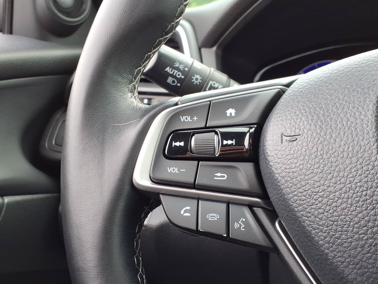 Used 2022 Honda Insight Touring image 25