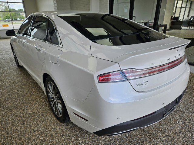 Used 2017 Lincoln MKZ Select w/ Select Plus Package FWD image 4