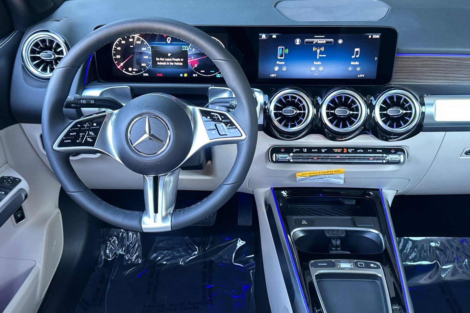 New 2026 Mercedes-Benz GLB 250 image 24