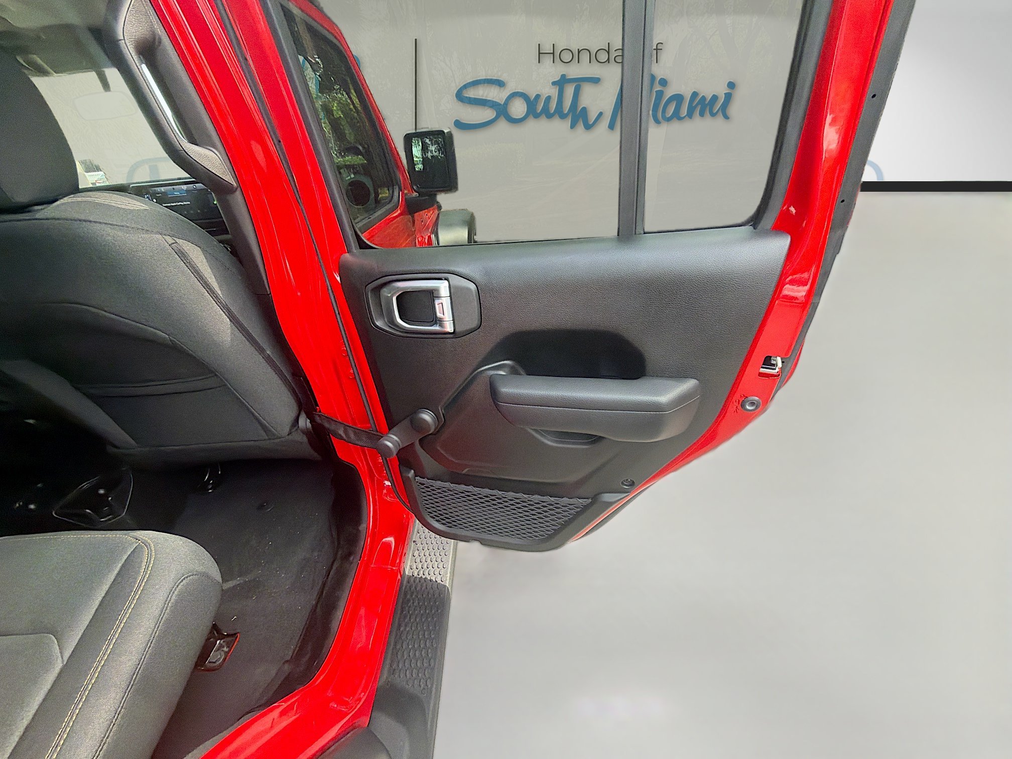 Used 2024 Jeep Wrangler Unlimited Sport AWD/4WD image 30