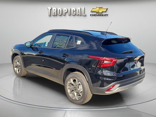 New 2026 Chevrolet Trax LT w/ Driver Confidence Package image 2