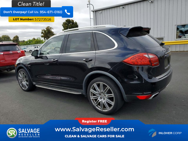 Used 2011 Porsche Cayenne S AWD/4WD image 3