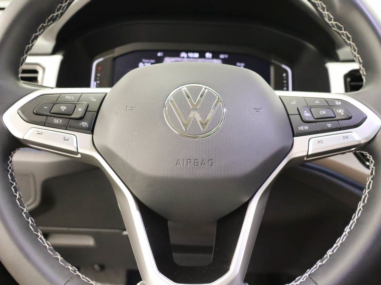 Certified 2023 Volkswagen Atlas SEL AWD/4WD image 13