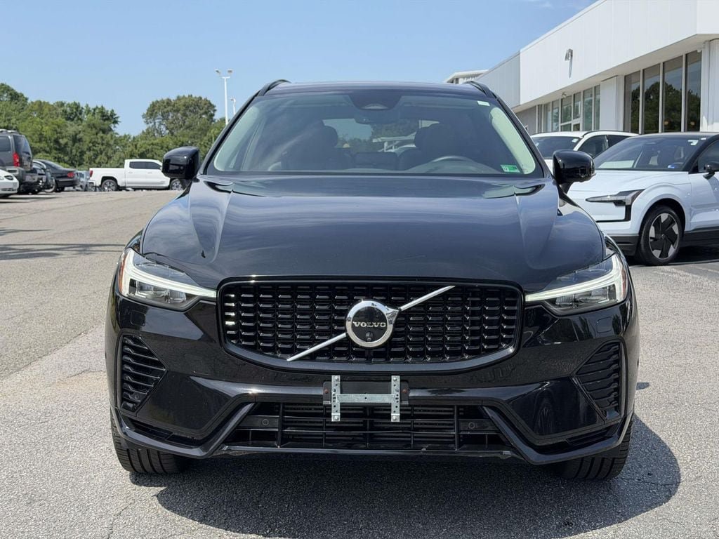 Used 2024 Volvo XC60 T8 Plus AWD/4WD image 24