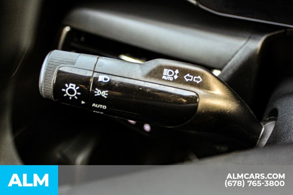 Used 2025 Kia K4 LXS image 28