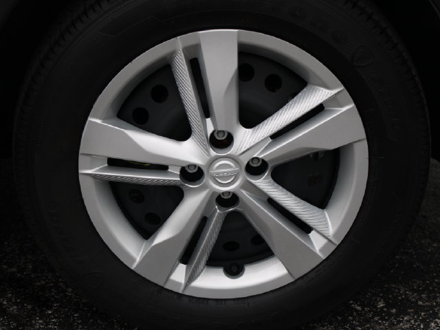 Certified 2025 Nissan Kicks Play S FWD image 30