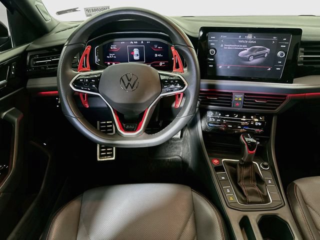Used 2025 Volkswagen Jetta GLI Autobahn FWD image 23