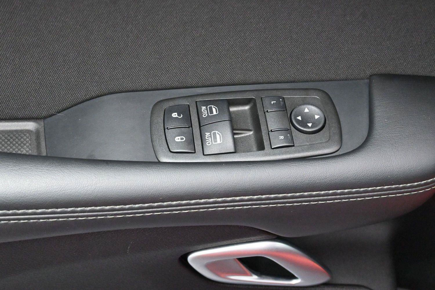Used 2022 Dodge Challenger R/T Scat Pack RWD image 11