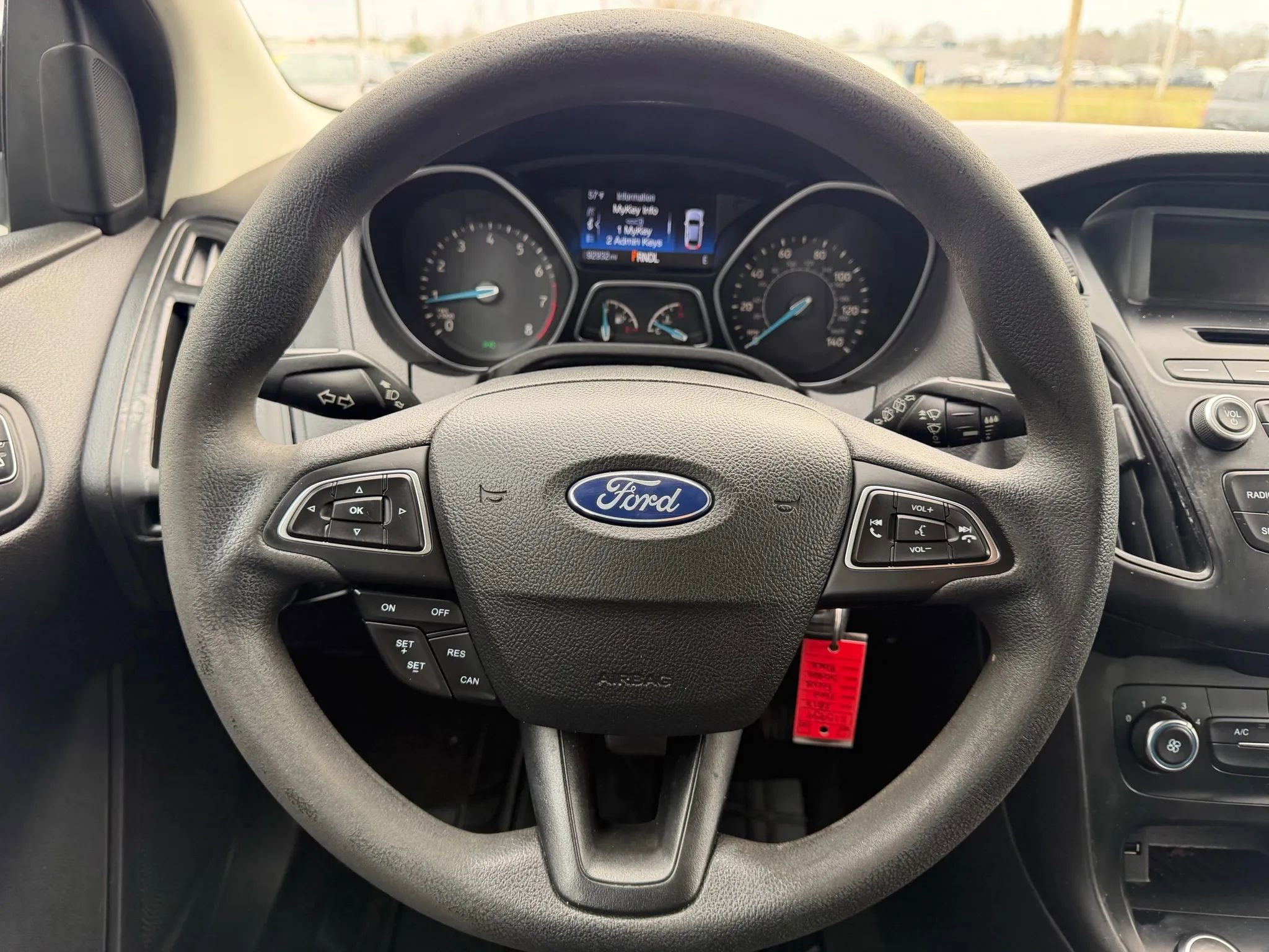 Used 2017 Ford Focus SE image 18