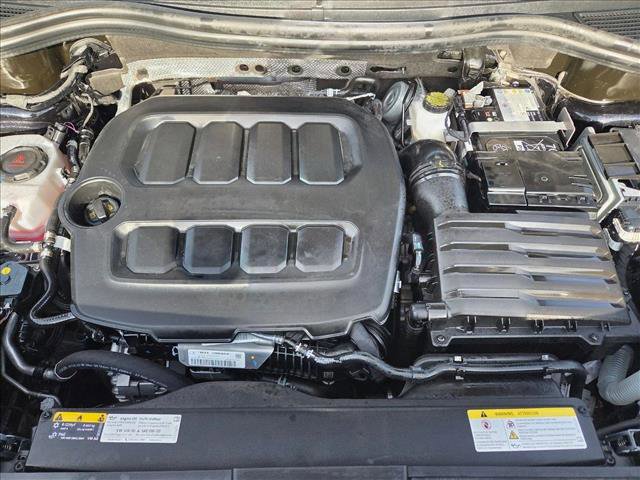 Used 2025 Volkswagen Tiguan S image 21