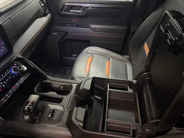 Used 2025 GMC Sierra 1500 AT4 w/ Technology Package AWD/4WD image 37