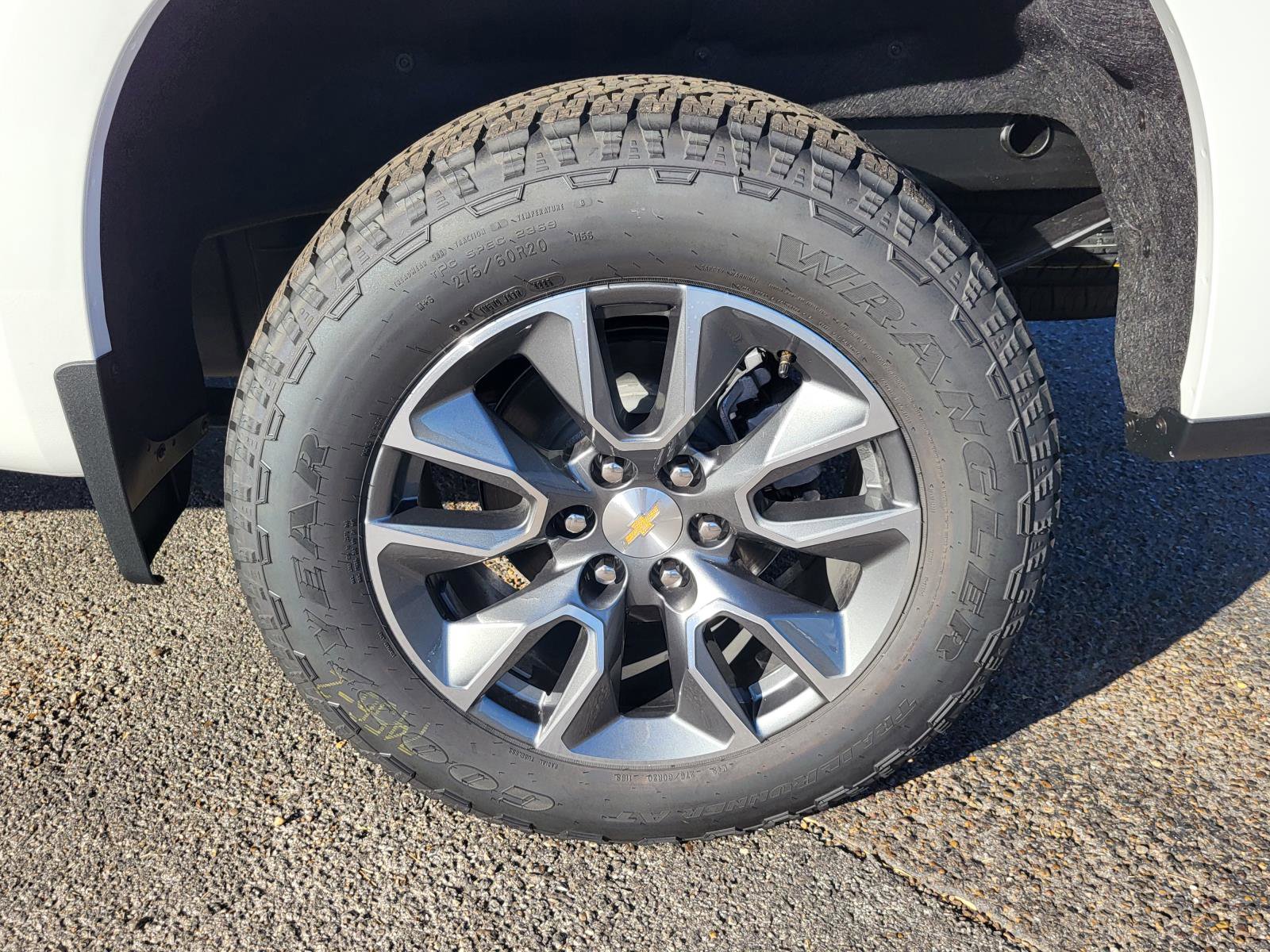 New 2026 Chevrolet Silverado 1500 LT image 19