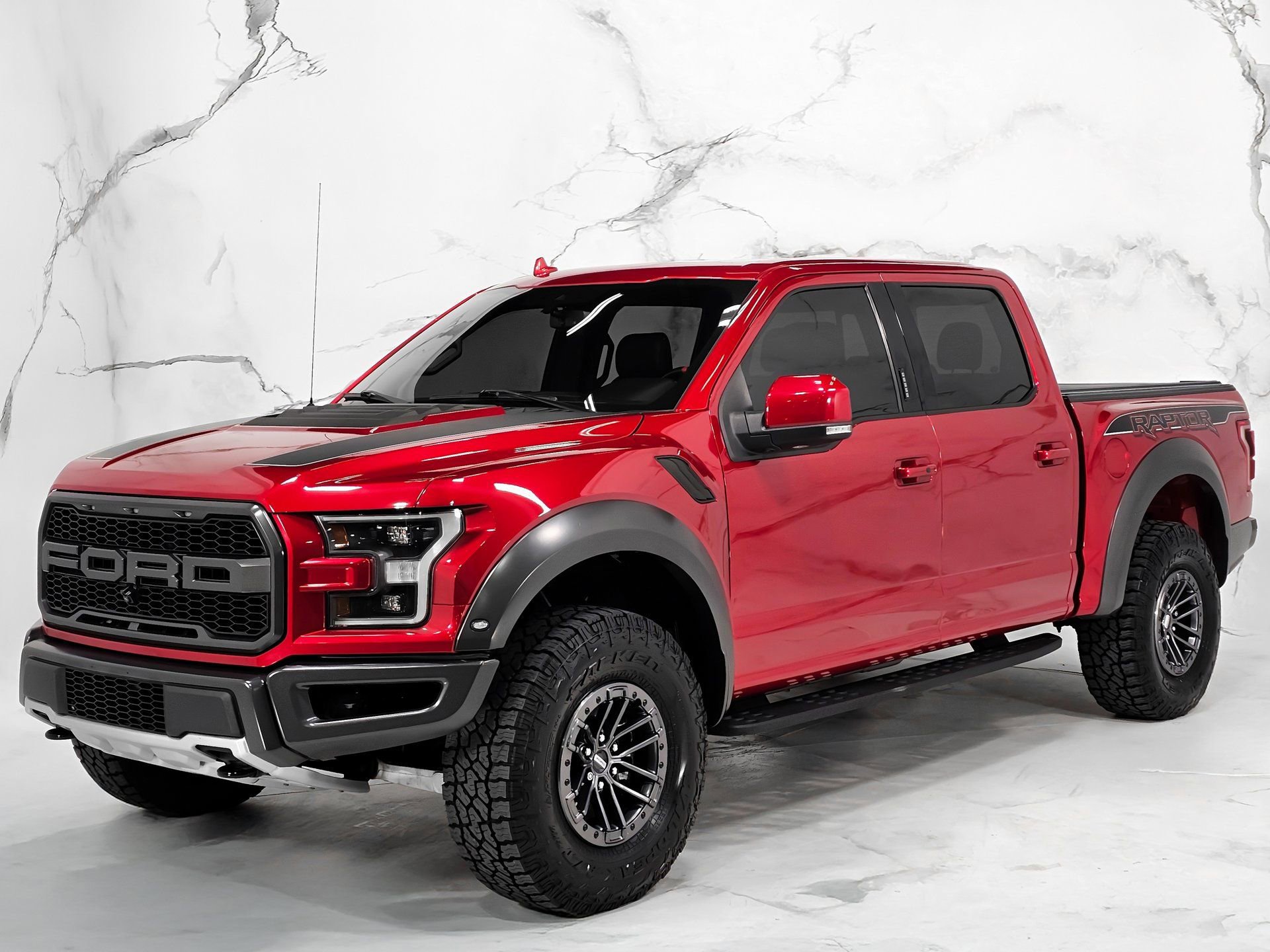Used 2020 Ford F150 Raptor w/ Equipment Group 802A Luxury image 9
