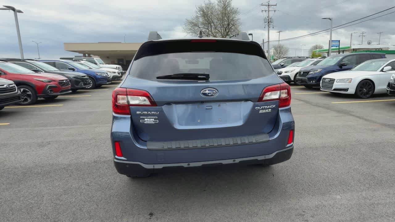 Used 2017 Subaru Outback 2.5i Limited AWD/4WD image 7
