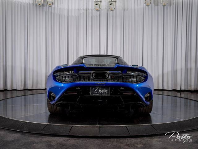 Used 2024 McLaren 750S Spider RWD image 18