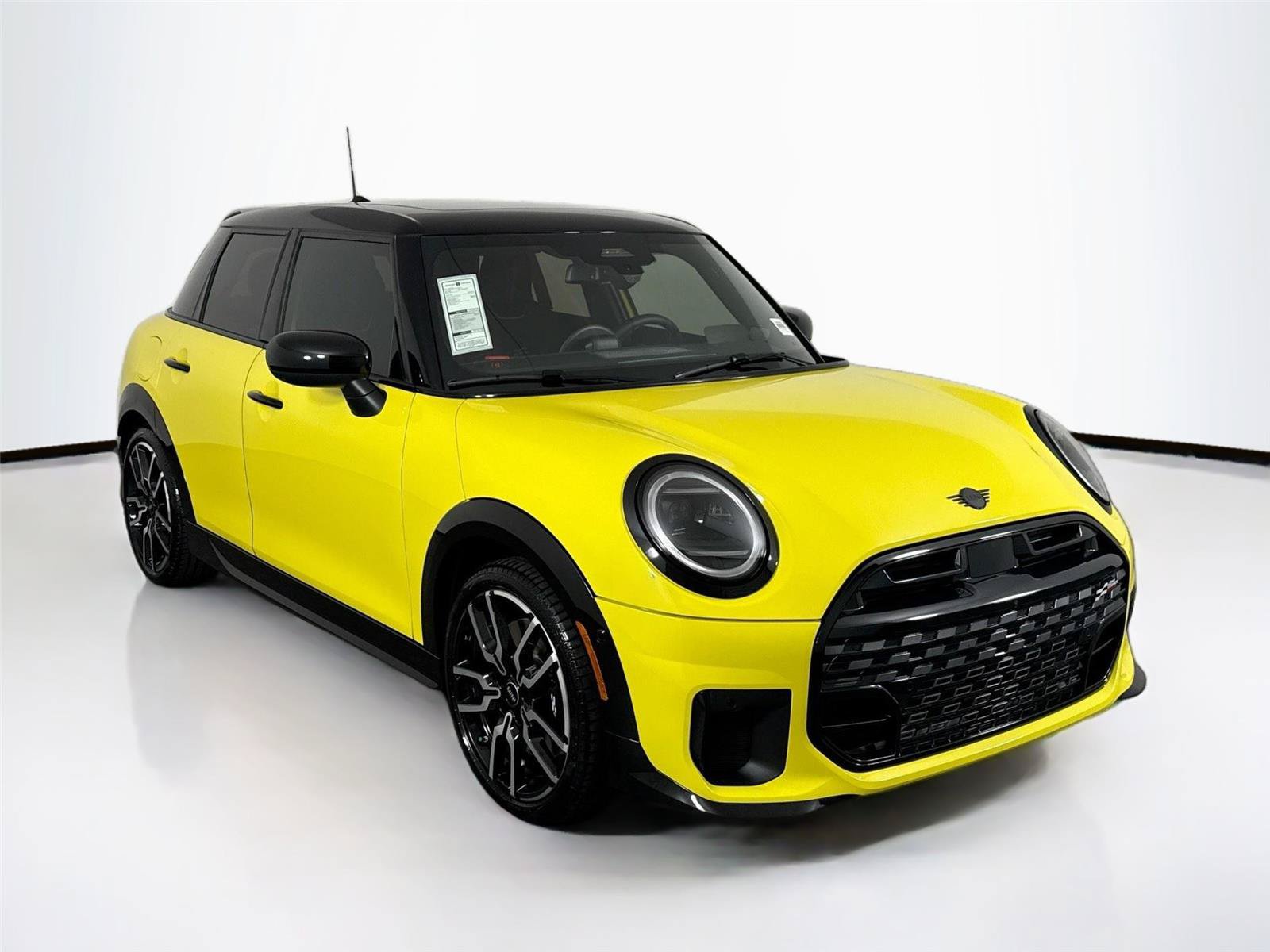 Used 2025 MINI Cooper S FWD image 10