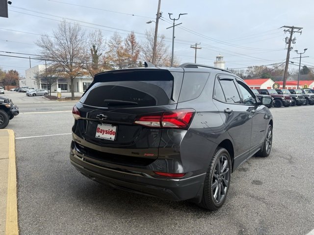 Used 2022 Chevrolet Equinox RS w/ LPO, Floor Liner Package image 18