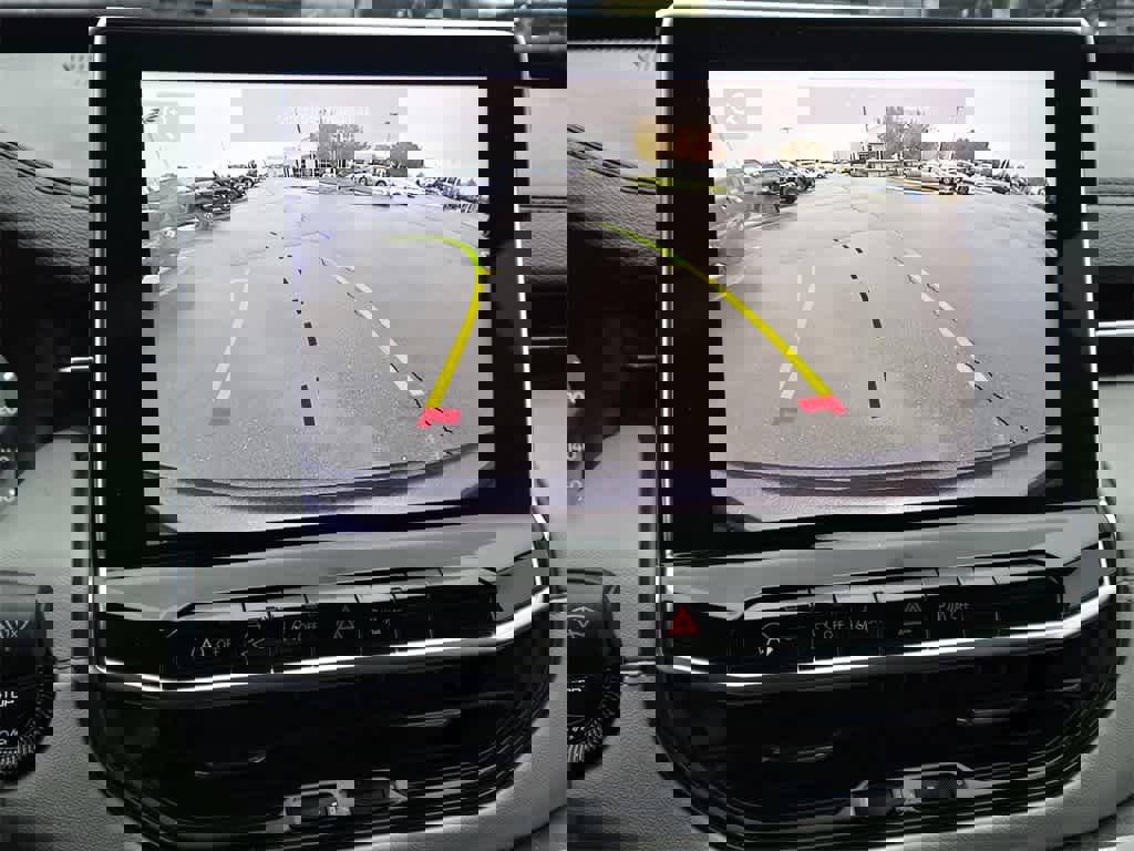 Used 2024 Jeep Compass Limited image 20