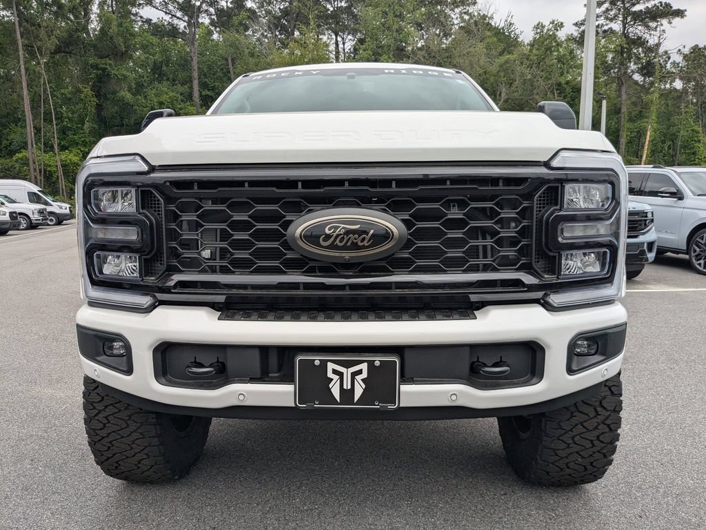 New 2026 Ford F250 Lariat w/ Black Appearance Package AWD/4WD image 9