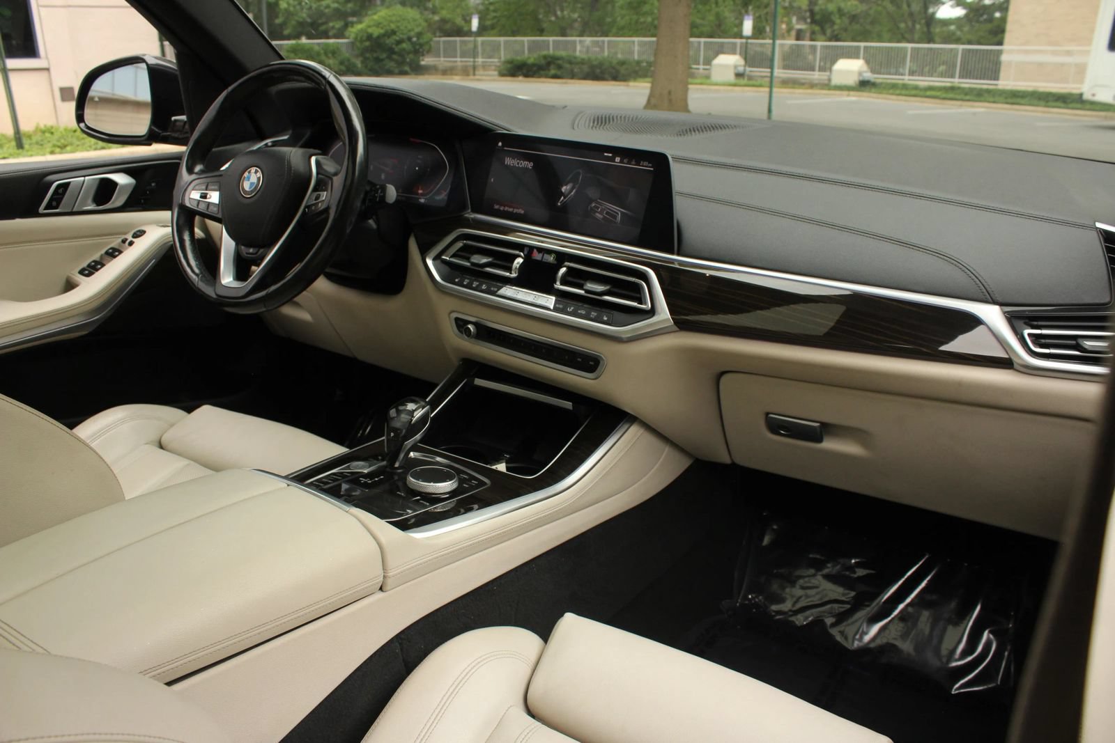 Used 2019 BMW X5 xDrive40i w/ Premium Package 2 AWD/4WD image 27