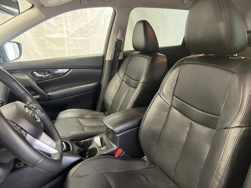 Used 2020 Nissan Rogue SL AWD/4WD image 17