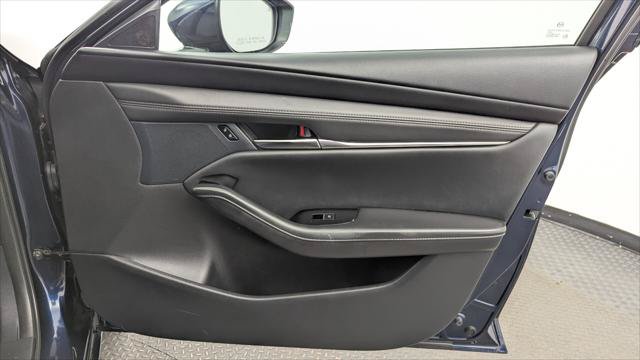 Used 2025 MAZDA MAZDA3 s FWD image 22