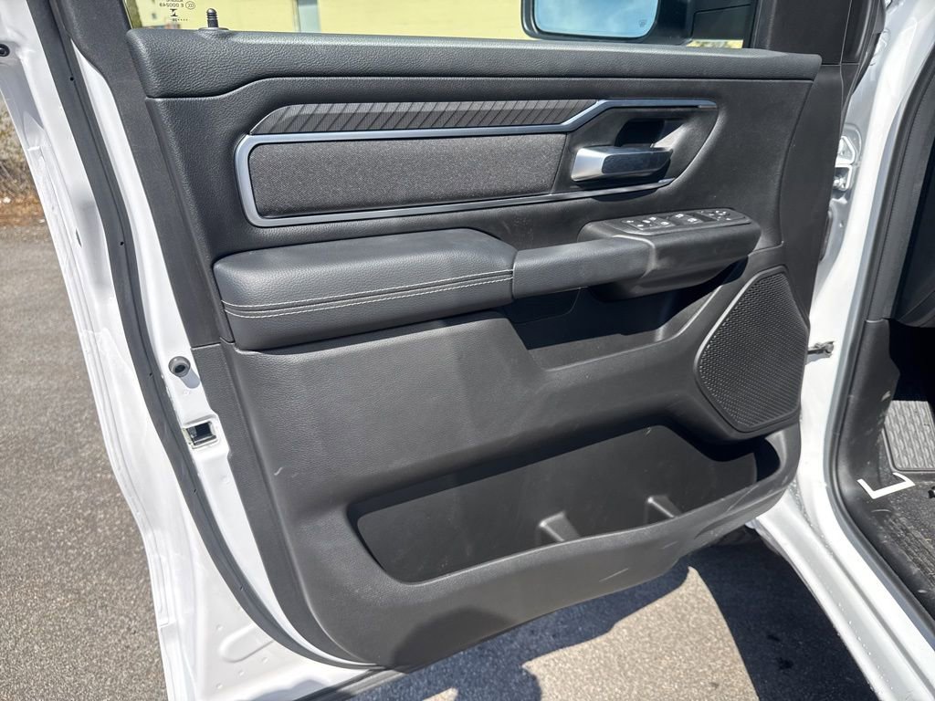 New 2026 RAM 1500 4x4 Crew Cab image 20