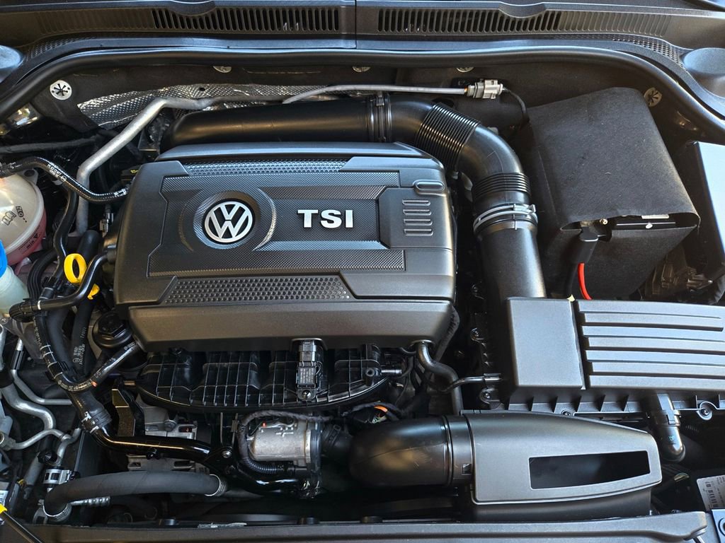 Used 2015 Volkswagen Jetta GLI SE FWD image 27