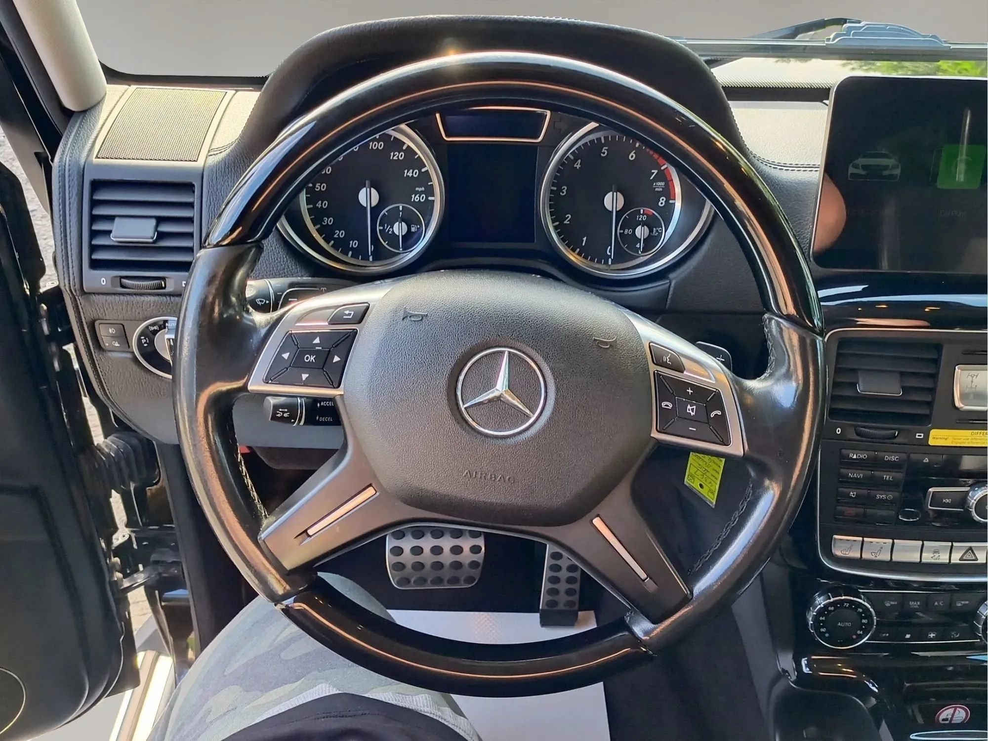 Used 2015 Mercedes-Benz G 550 image 19