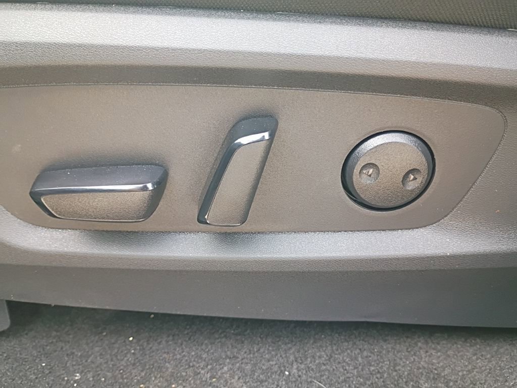 New 2026 Nissan Pathfinder Platinum image 29