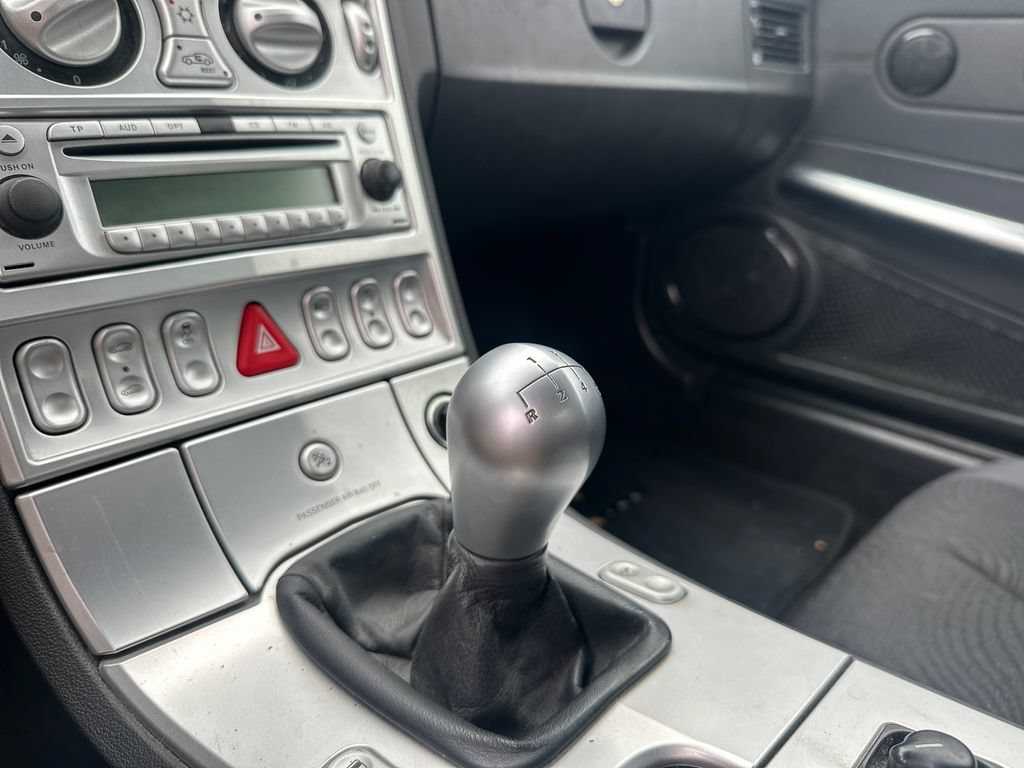 Used 2005 Chrysler Crossfire Convertible RWD image 17